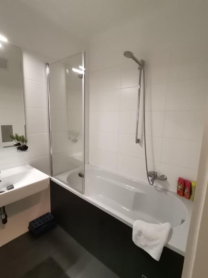 Central Alpha Apartment 7Min To The City Centar Vienna Exterior photo